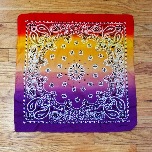 2 for $5 🚀Ombre sunset stripe cotton square scarf - Picture 2 of 4